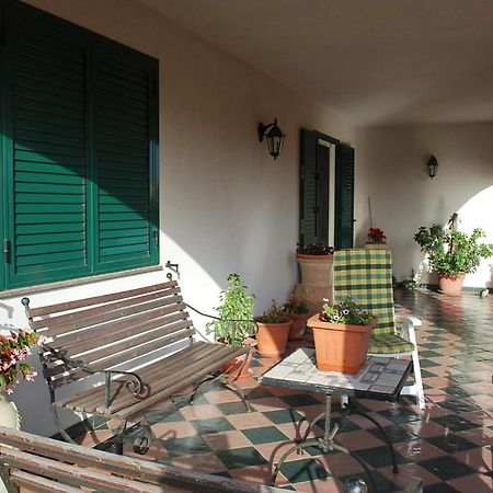 La Maison Di Elenoire Аугуста Екстериор снимка