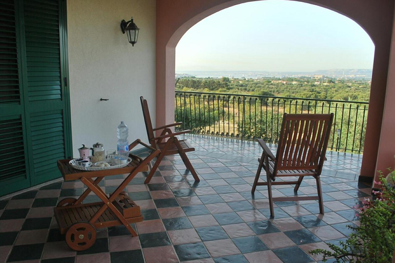 La Maison Di Elenoire Аугуста Екстериор снимка