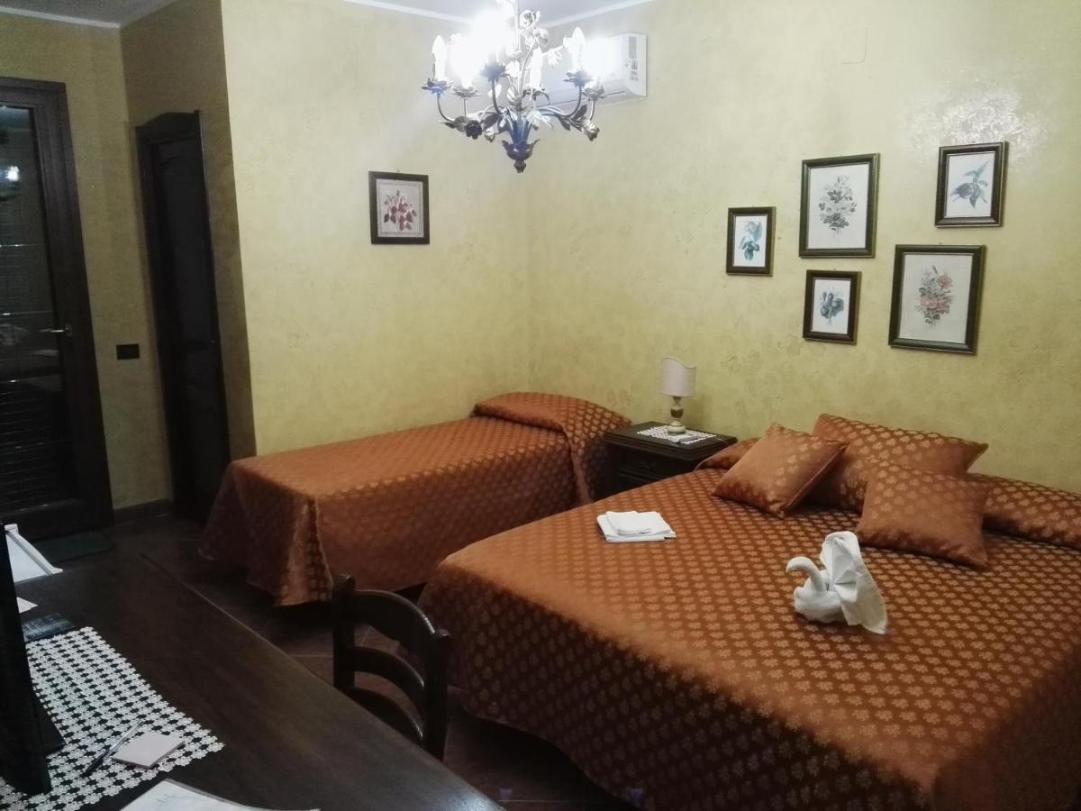La Maison Di Elenoire Аугуста Екстериор снимка